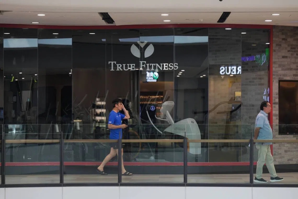 S$64 மில்லியனுக்கும் அதிகமான கடன்..! சிங்கப்பூரில் பிரபல Fitness நிறுவனங்களுக்கு நெருக்கடி..!!